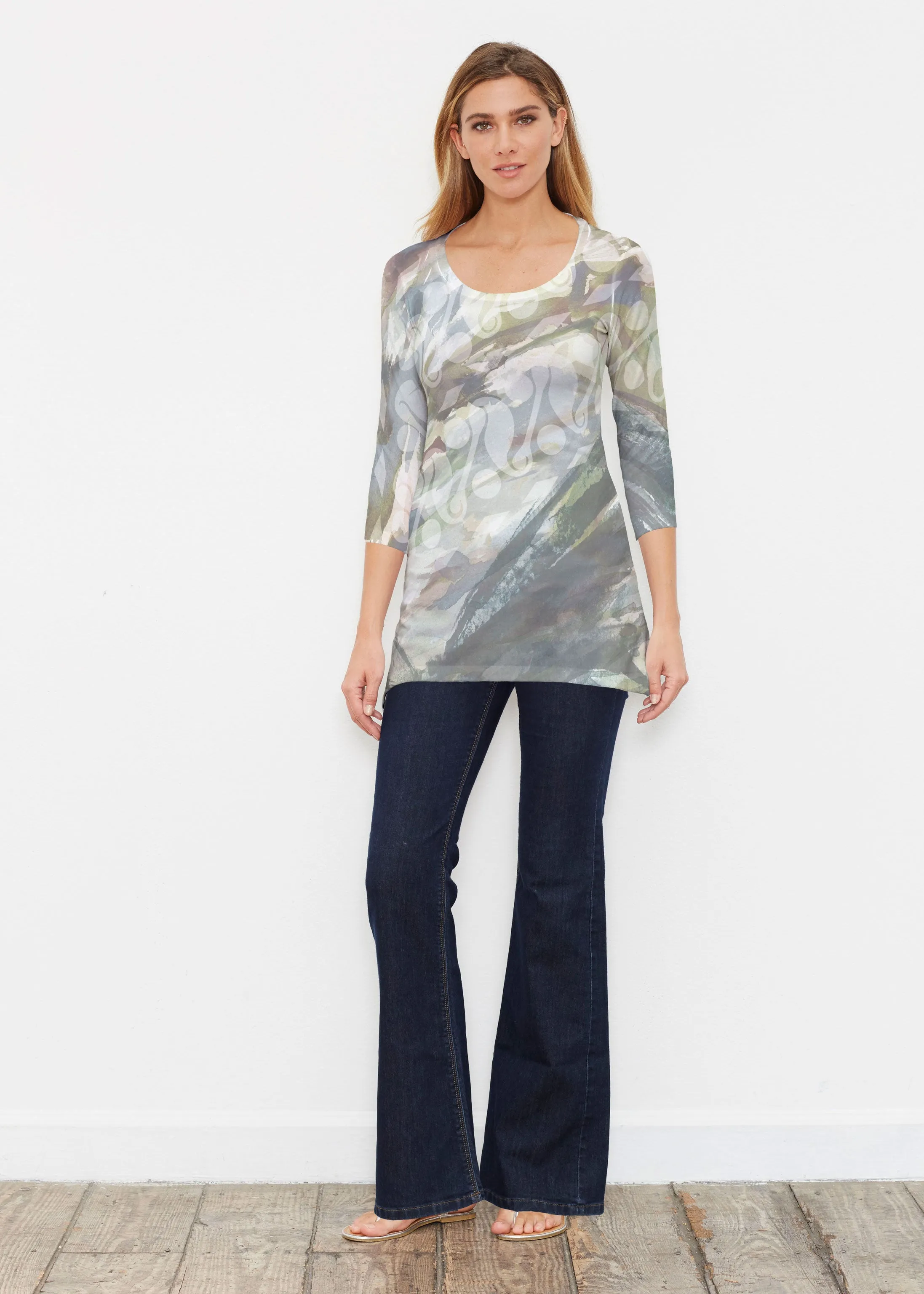 Annaleise (15055) ~ Buttersoft 3/4 Sleeve Tunic