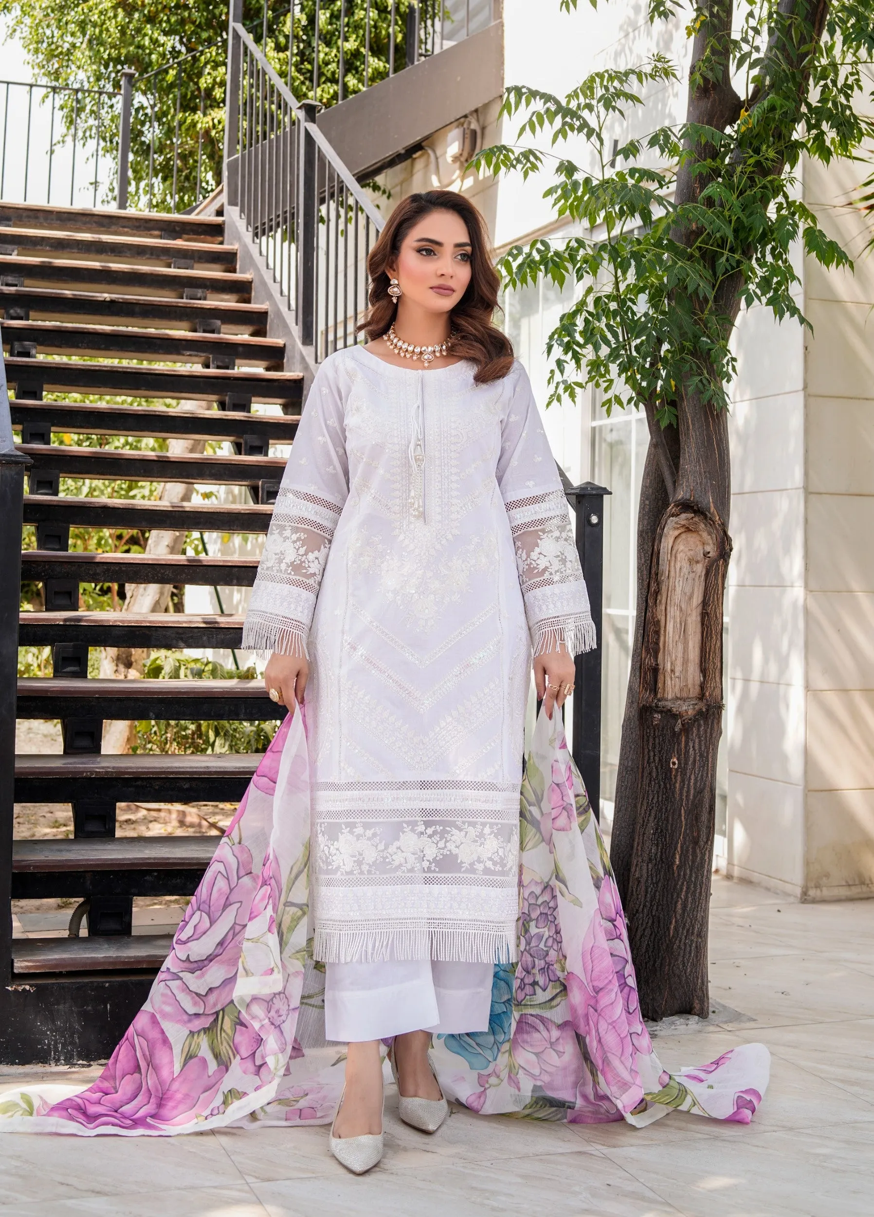 ATR-1129 - Offwhite - Sehrish B Lux Cotton