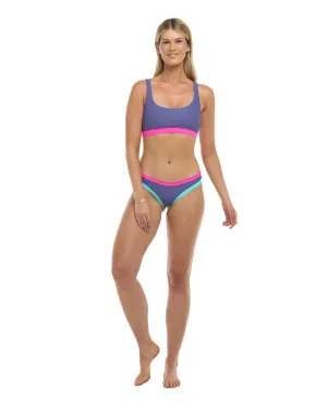 Body Glove Vibration Cross-Over Star Sports Bra