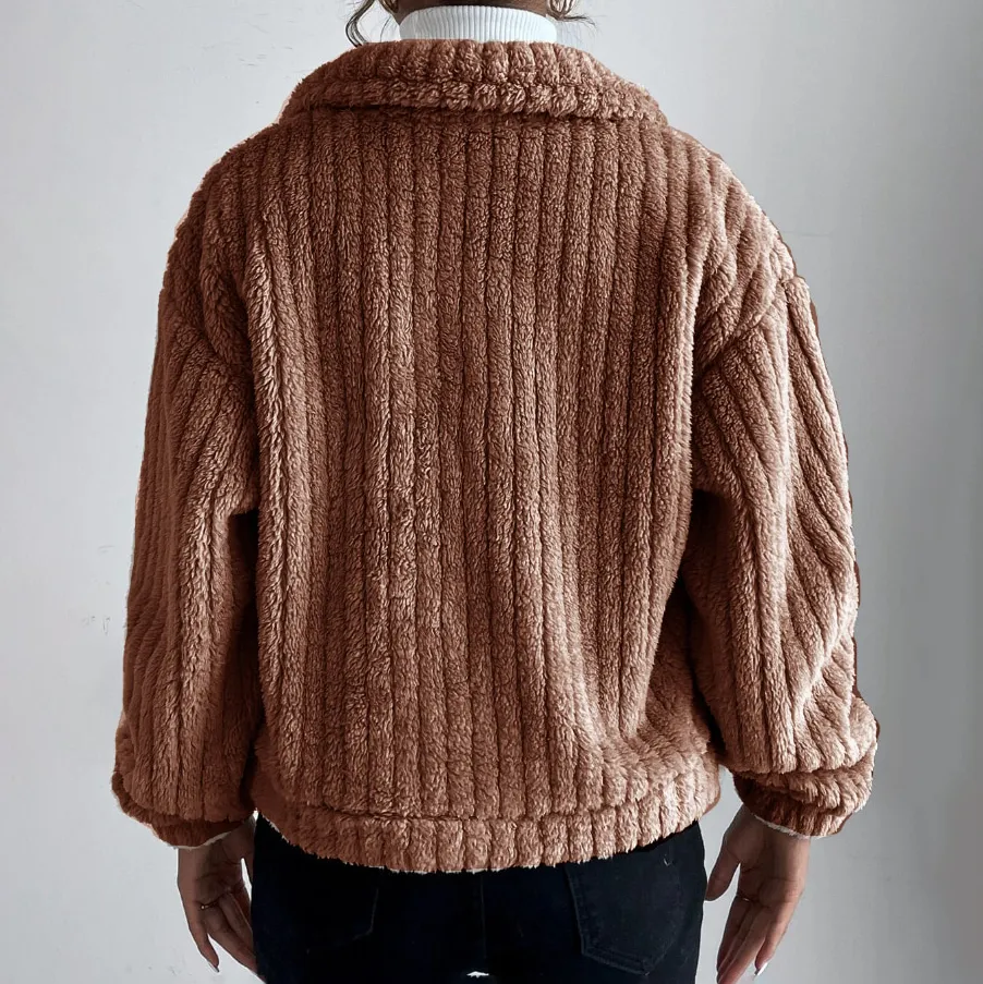 Chiara – Cozy Teddy Jacket for Women