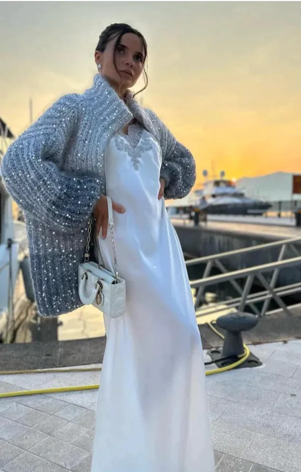 Erica – Elegant Cardigan for Women