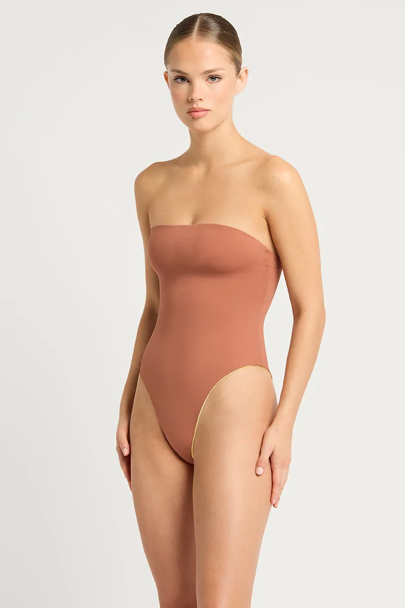 Felicia One Piece