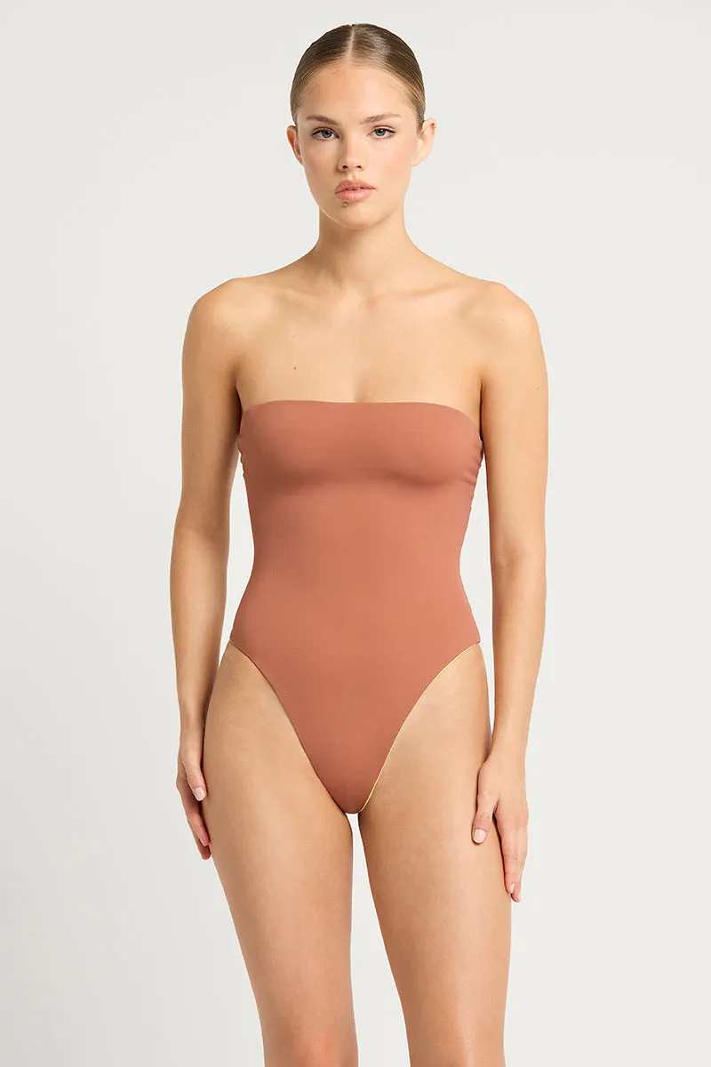 Felicia One Piece