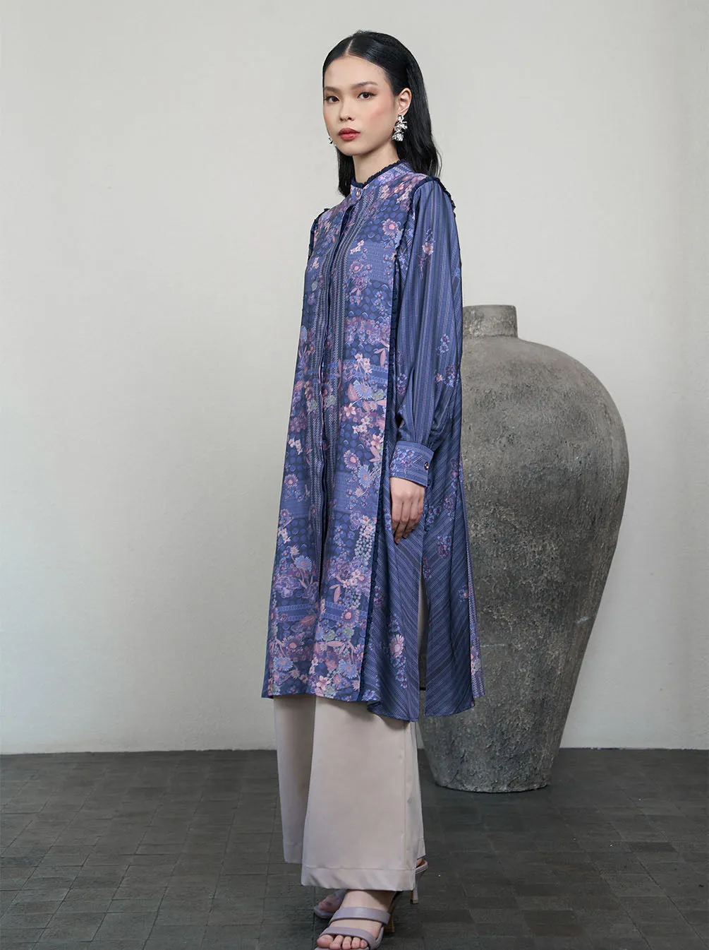 HANIYA RUFFLED TRIM TUNIC NAVY