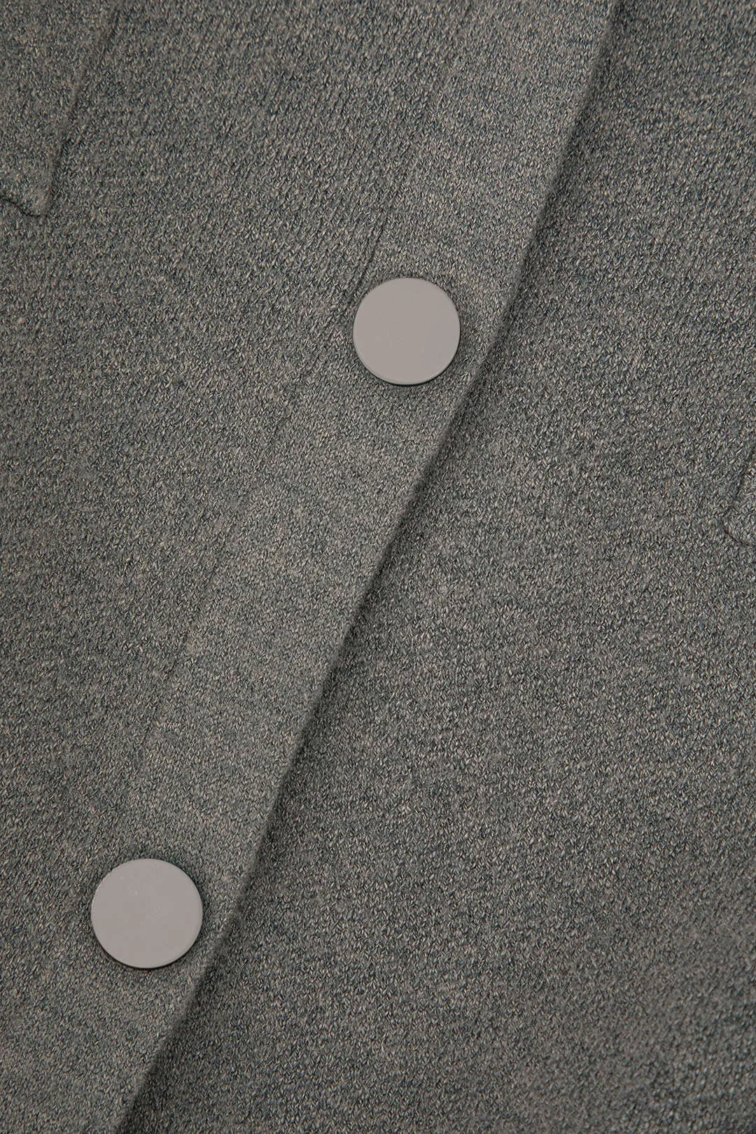 Joyce - Cozy Solid Knit Woman's Pocket Cardigan