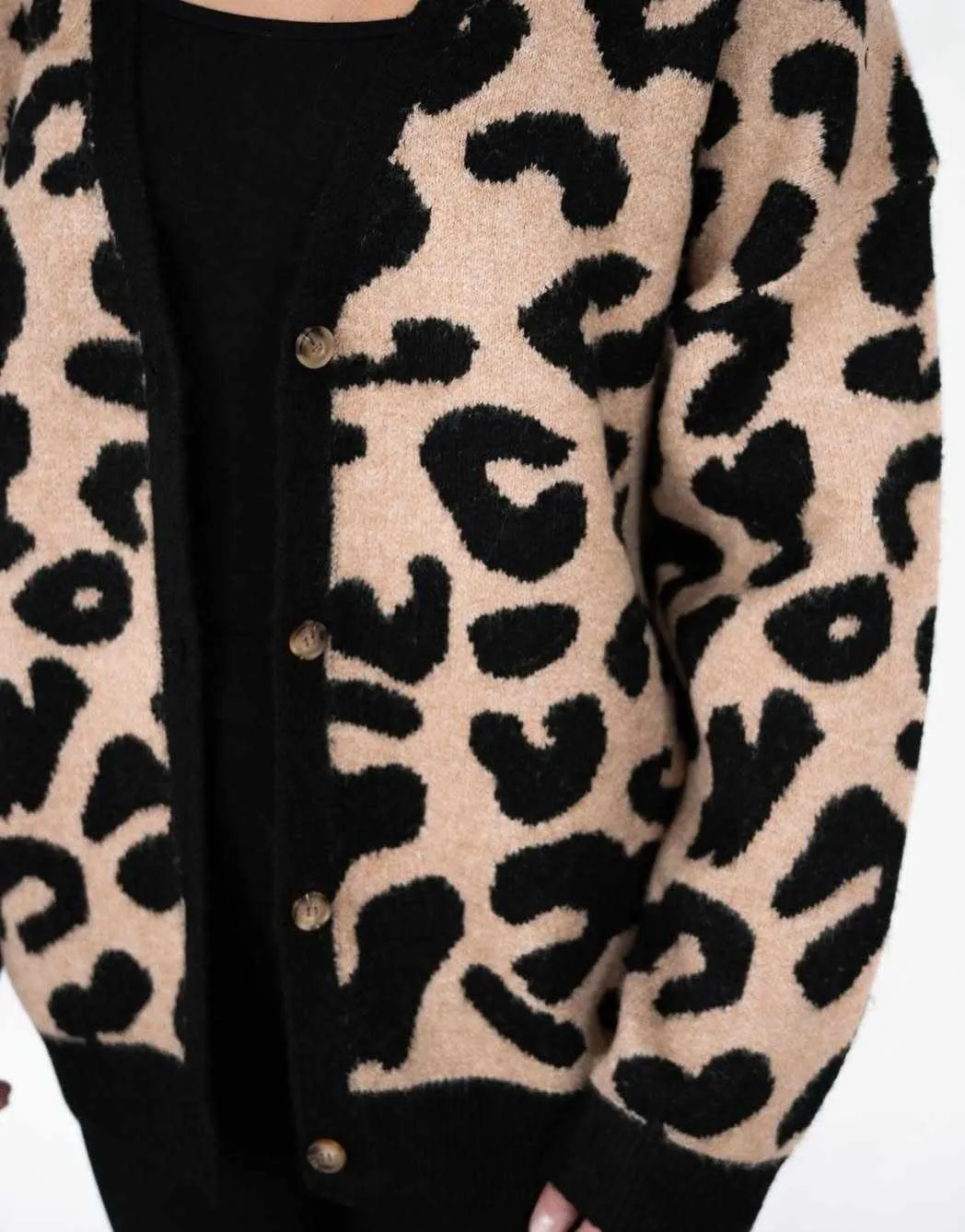 LEOPARD CARDIGAN