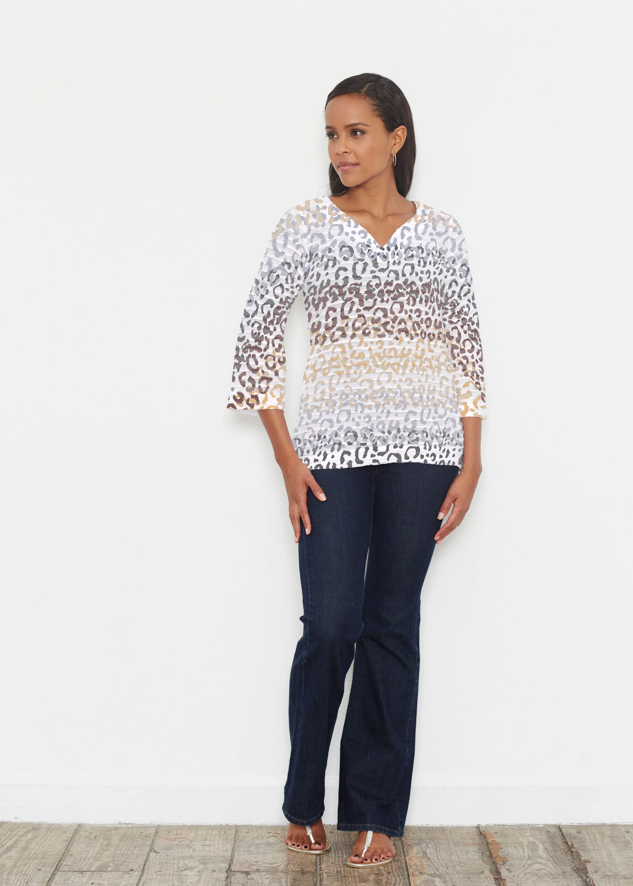Leopard Ombre (7845) ~ Banded 3/4 Bell-Sleeve V-Neck Tunic