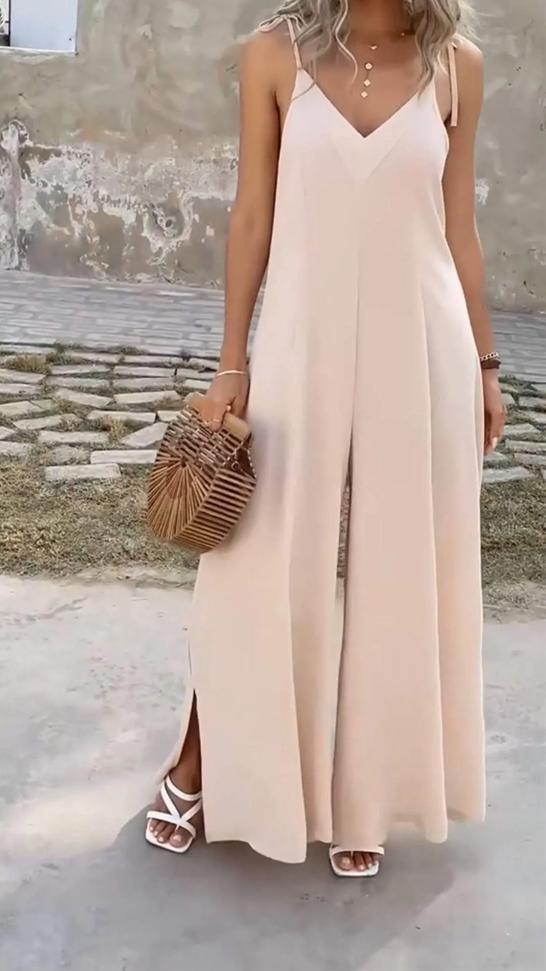 Marini – Elegant Women's Tailored Jumpsuit