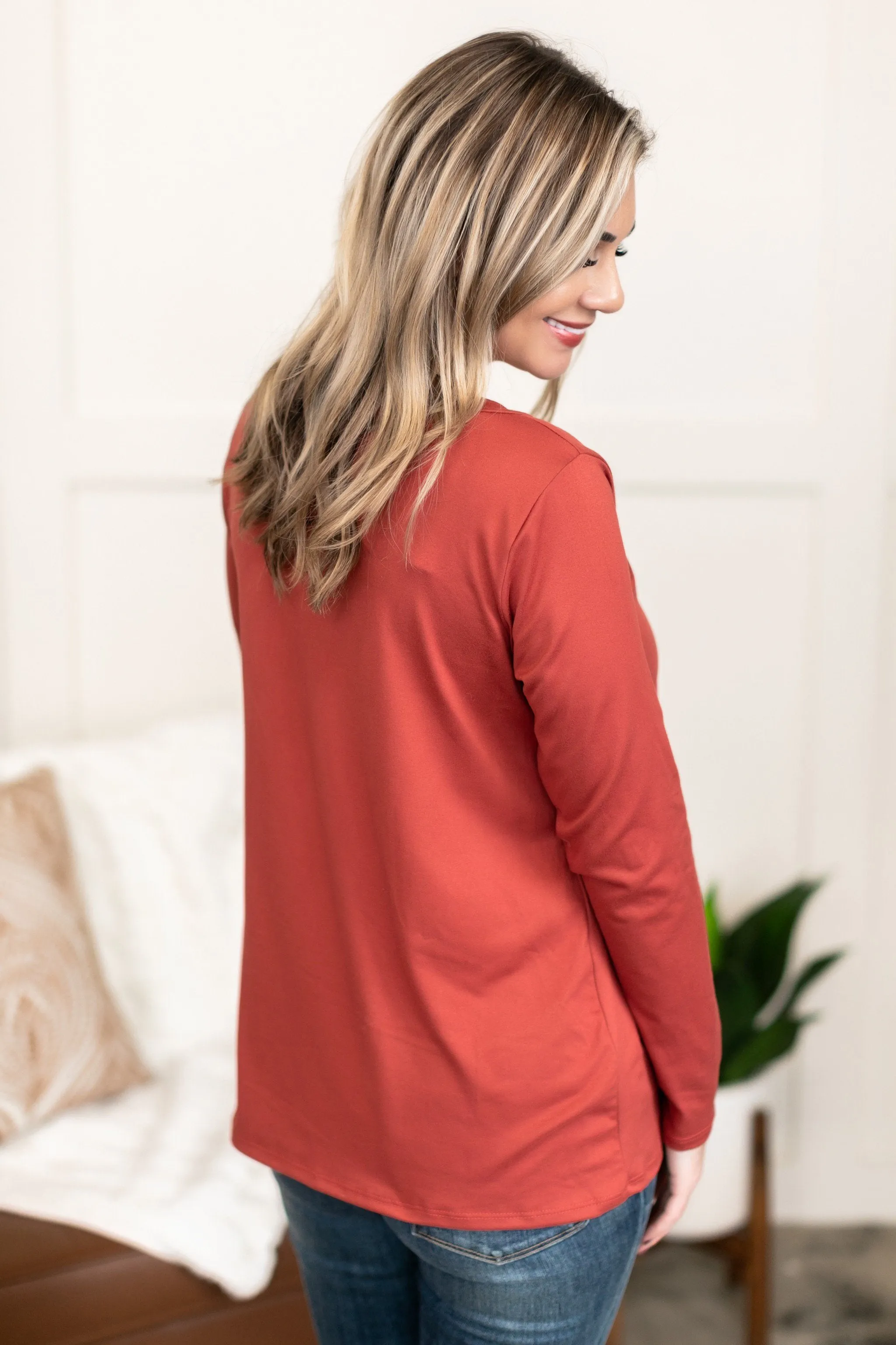 Pocketful Of Basics Long Sleeve Top In Ginger