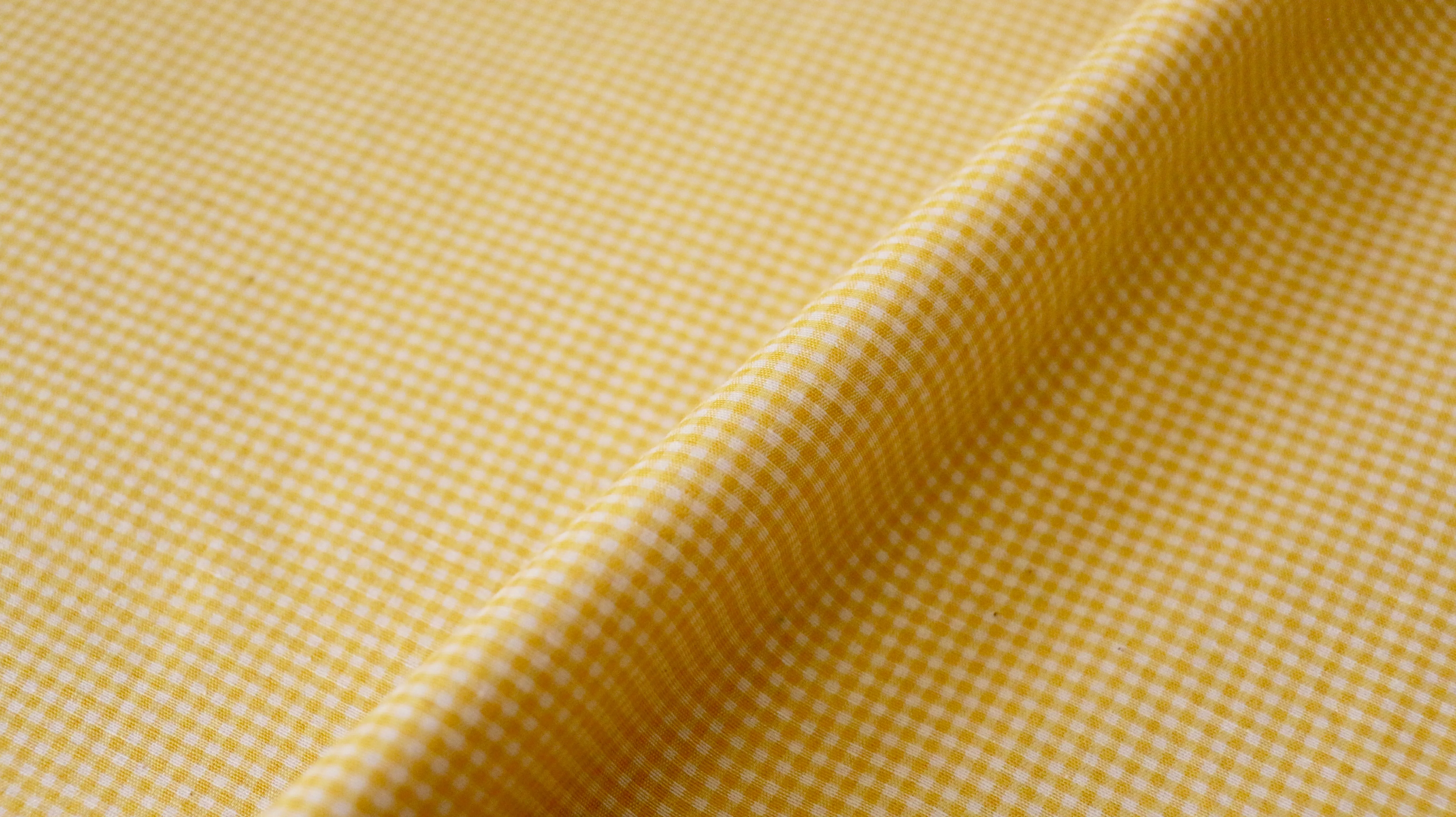 REMNANT 0.50m x 1.45m -POLYCOTTON POPLIN - Yellow and off-white 2mm gingham design