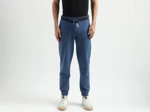 Solid Pattern Regular Fit Trousers