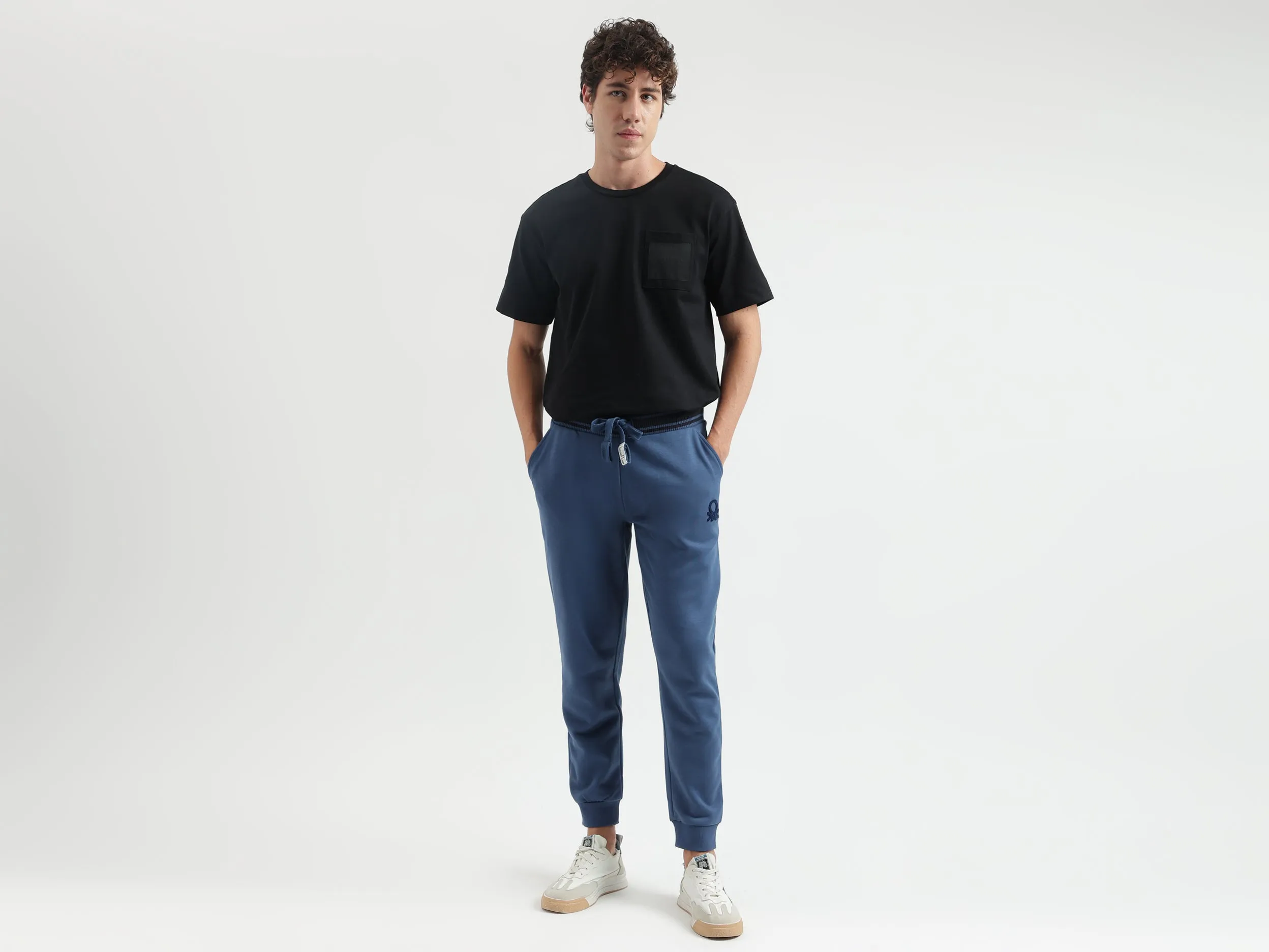 Solid Pattern Regular Fit Trousers