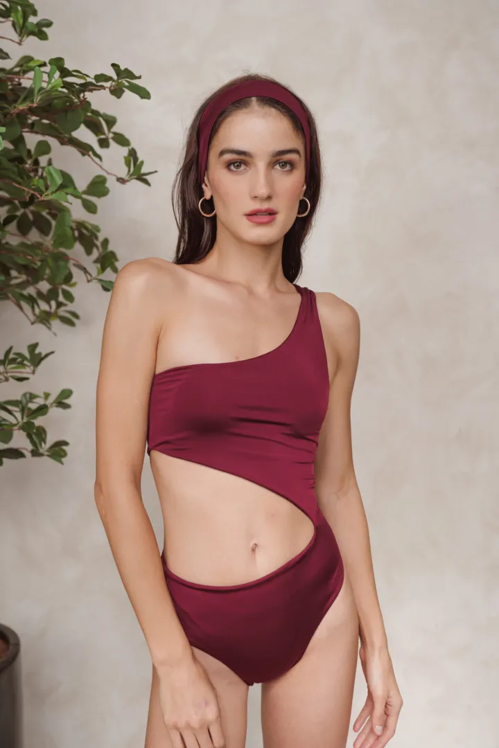 VENICE ONE PIECE