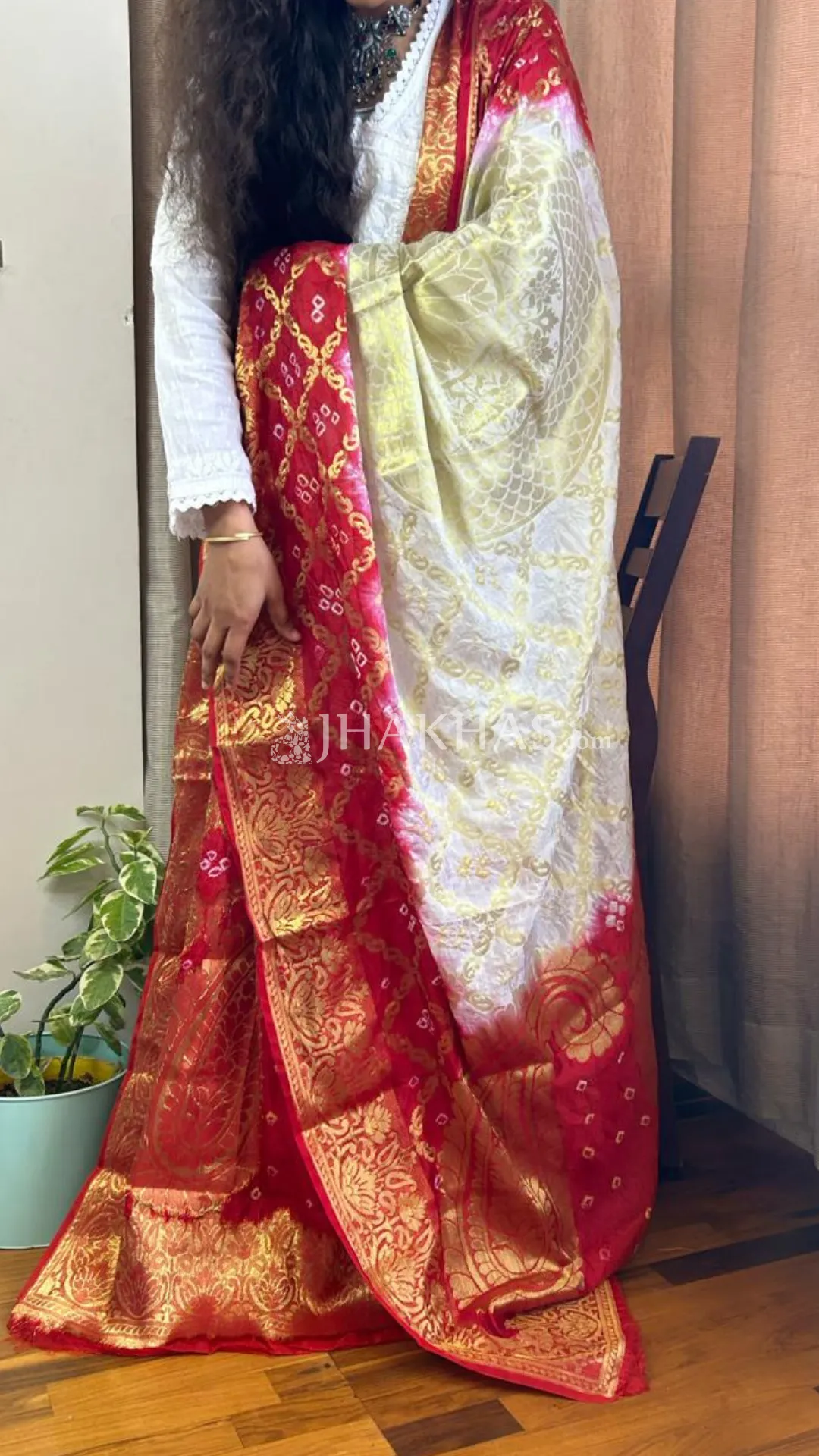 White And Red Ghatchola Banarasi Dupatta
