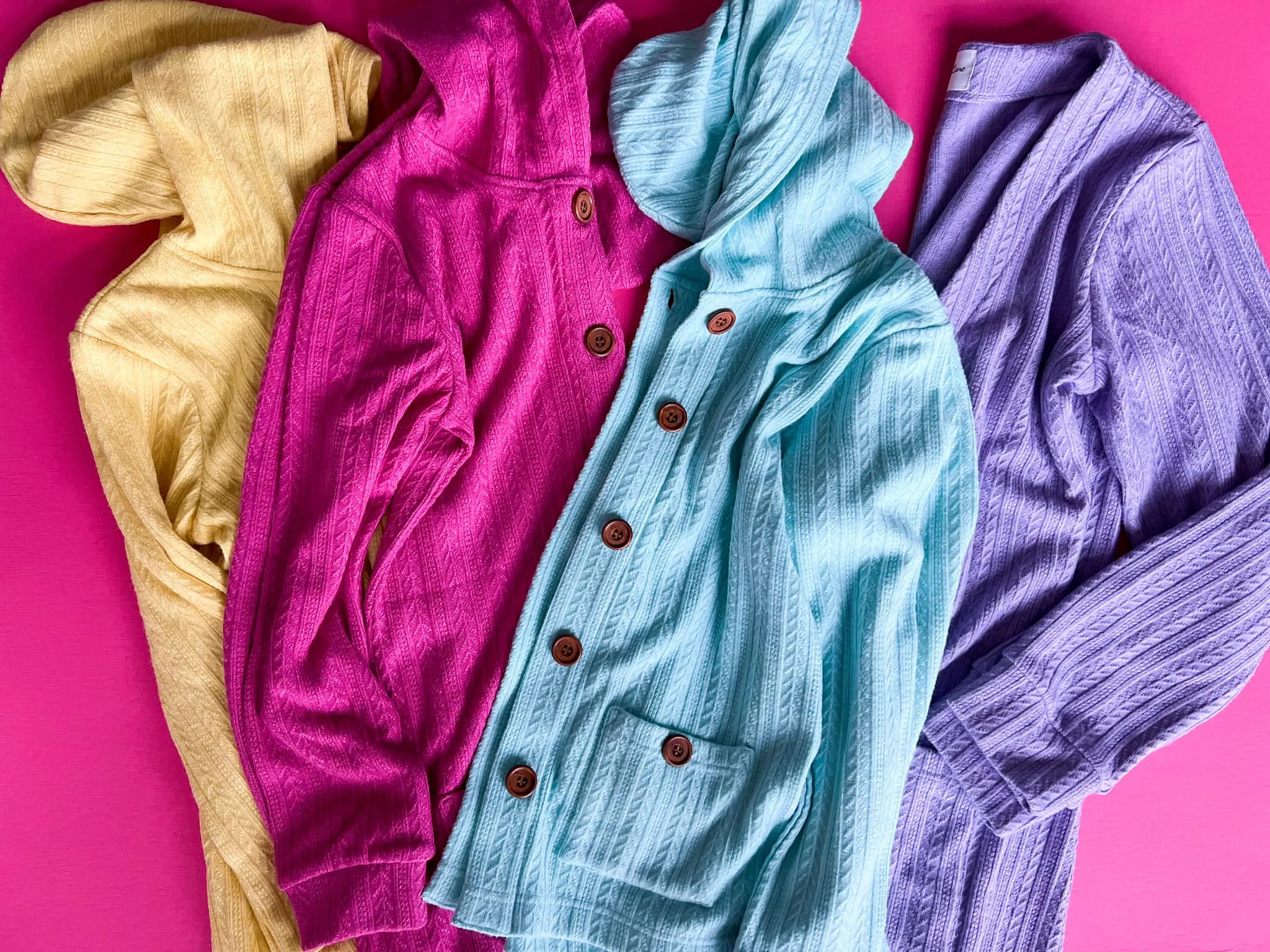 Women signature Cardigans (yellow and mint only)