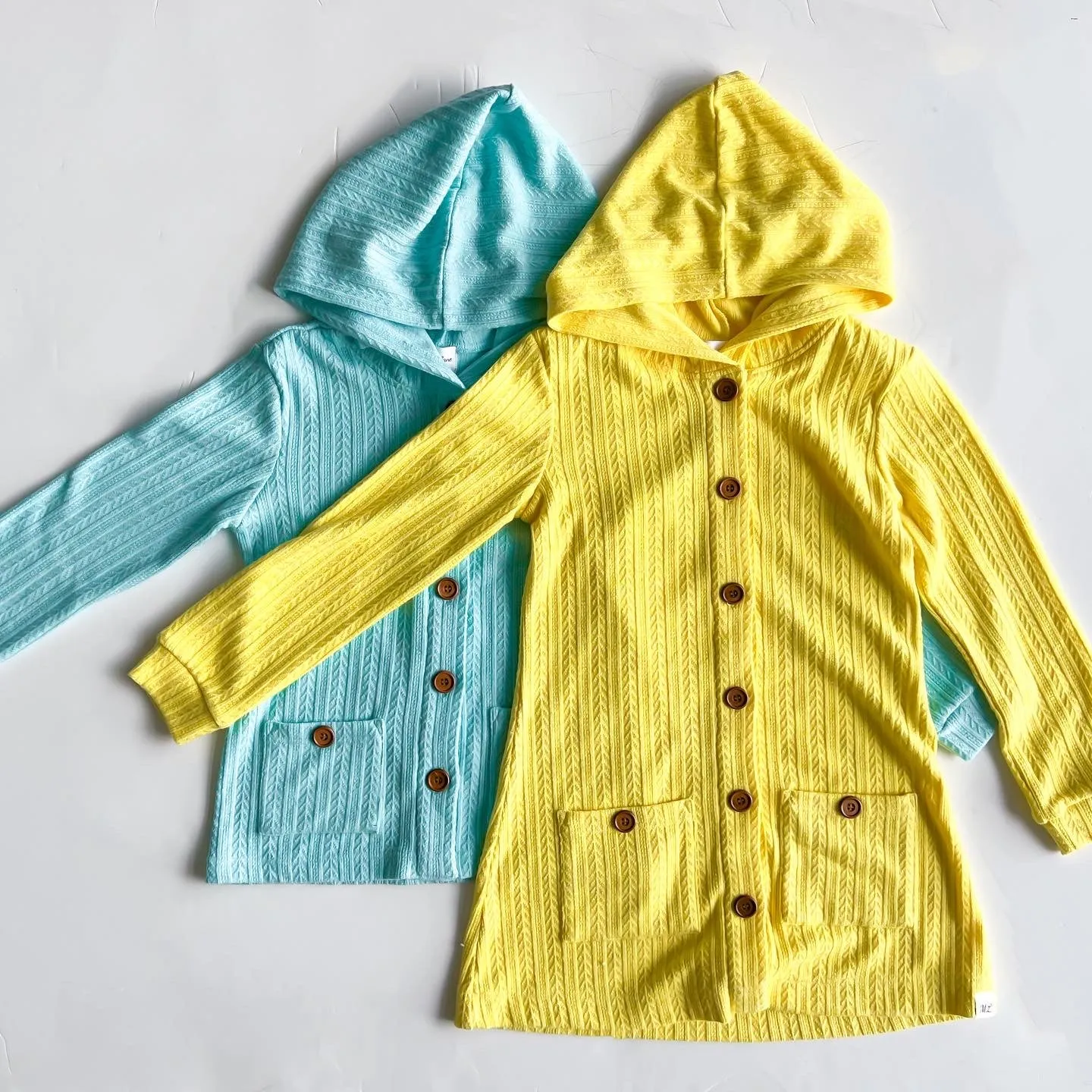 Women signature Cardigans (yellow and mint only)